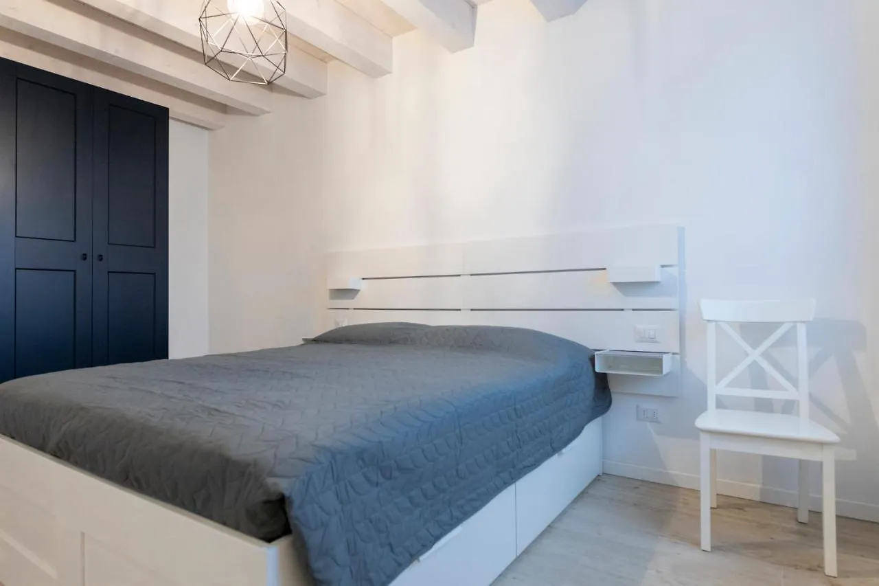 Verona Urban Apartment